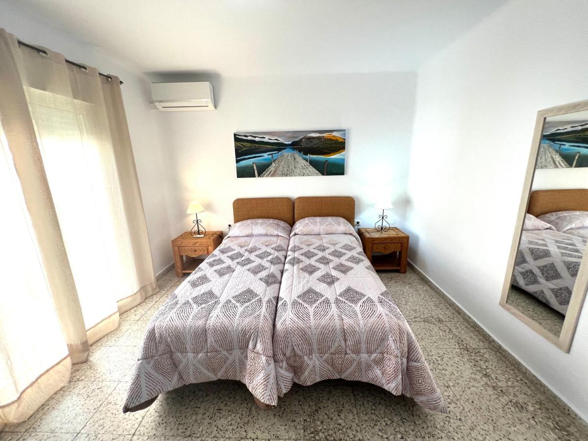Casa Playa Torrecilla Villa Нерха Екстериор снимка